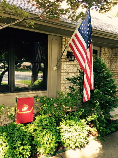 Garden Flag: Likeness of the Marine Corps Flag